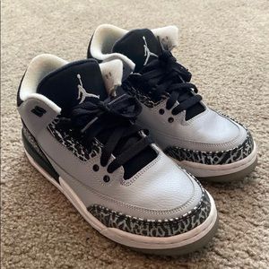 WOLF GREY 3’s OG 2014 ✨